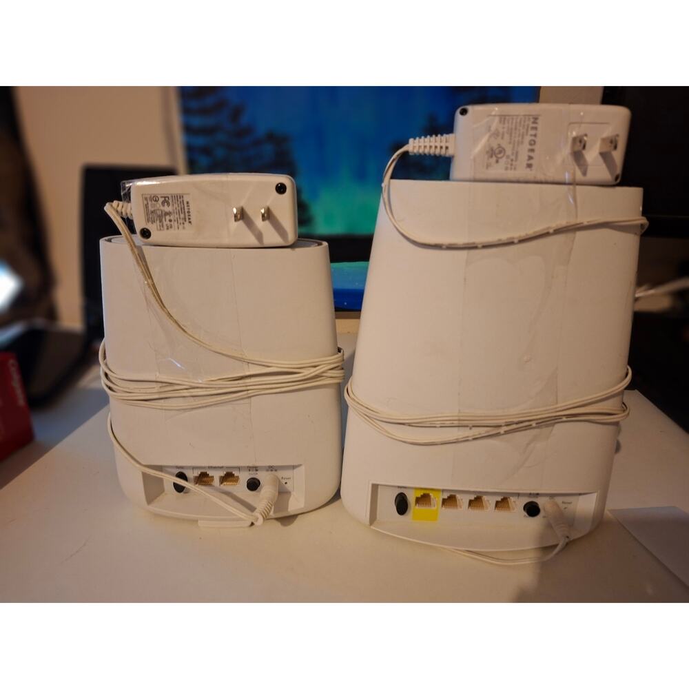 Orbi Router & Satellite RBR40 RBS20 - Picture 5 of 5